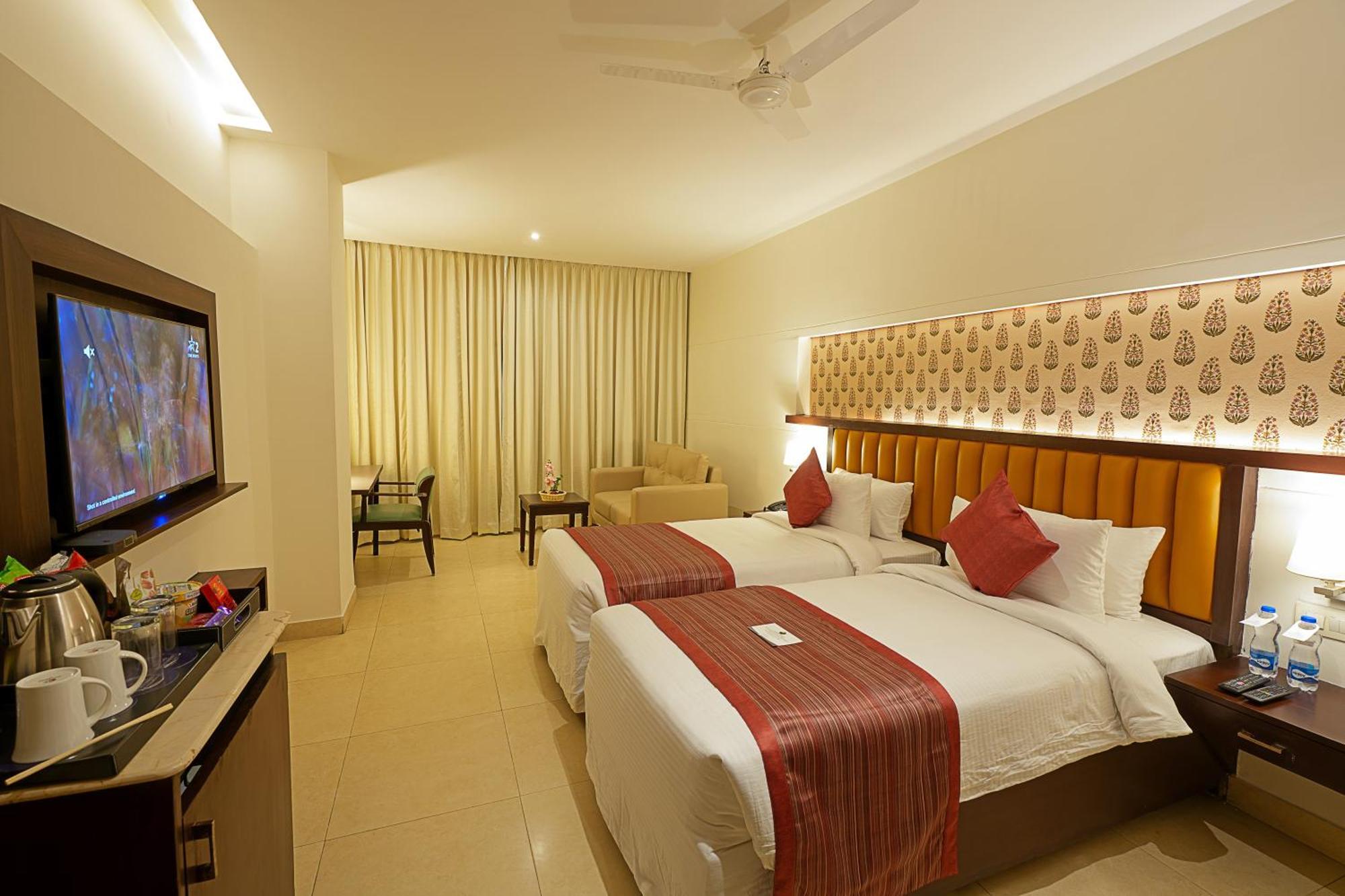 Grand Continent Secunderabad A Sarovar Portico Affiliate Hotel Bagian luar foto